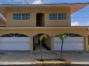 Casa de 4 habitaciones, Boca del Río · Casa de 309 m² con 4 Recámaras en Venta en Costa de Oro