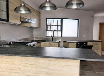 Casa de 3 habitaciones, Tlajomulco de Zúñiga · Casa Recién Remodelada Estilo Baja California