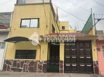 Foto · Casa - Venta