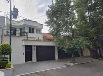 Casa de 4 habitaciones, Coyoacán · Casa de 4 Recamaras en La del Carmen Coyoacan