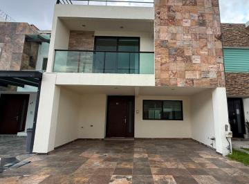 Casa de 3 habitaciones, Puebla · Casa en Venta Antigua Cementera
