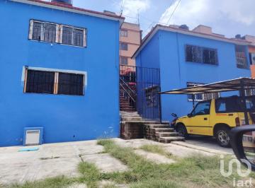 Departamento · 45m² · 2 Recámaras · 1 Estacionamiento · Departamento Venta Villas de La Hacienda Atizapan