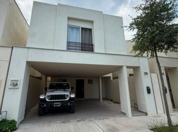Casa · 100m² · 3 Recámaras · 2 Estacionamientos · Apodaca Casa en Renta