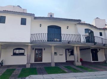 Casa en condominio de 3 habitaciones, Metepec · Renta Venta Casa en Riconada Mexicana