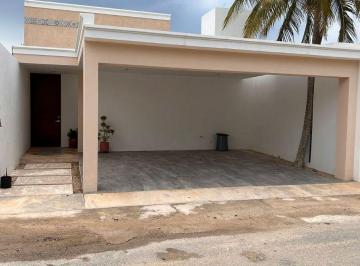 Casa de 2 habitaciones, Mérida · Casa en Venta de 1 Piso en Cholul, Mérida Yucatán
