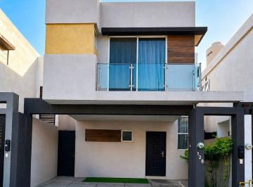 Casa de 3 habitaciones, Apodaca · Casa Renta en Borneo, Apodaca