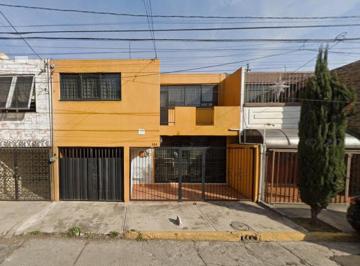 Casa de 3 habitaciones, Gustavo A. Madero · Casa en Venta, Col. Valle del Tepeyac, Gustavo a Madero