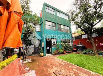 Foto · Casa - Venta