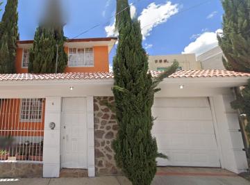 Casa de 3 habitaciones, Calpulalpan · Casa con 3 Recámaras en Venta en El Refugio