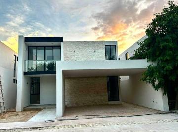 46f5745cae215ab9b7fc84310715845a75bb434457042b16eac9097a54d1e388 · Estrena Casa en Venta en Merida en Privada con Amenidades