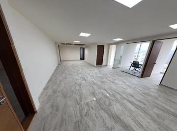 Oficina · 151m² · 2 Estacionamientos · Oficina en Jardines del Pedregal