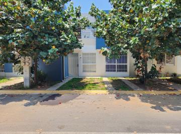 Casa de 2 habitaciones, Zapopan · Duplex en Venta en Parque Las Aves