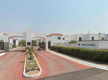 Casa en condominio de 3 habitaciones, Veracruz · Casa de 120 m² con 3 Recámaras en Venta en Hacienda Los Portales, Recuperacion Bancaria