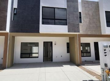 Casa de 3 habitaciones, León · Casa en Renta en Benevento Residencial, Leom, Gto.