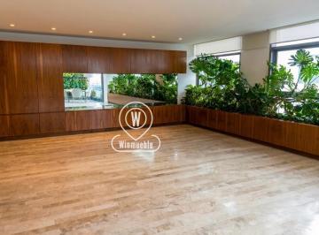Departamento · 240m² · 2 Recámaras · 4 Estacionamientos · Departamento en Venta en Palmas