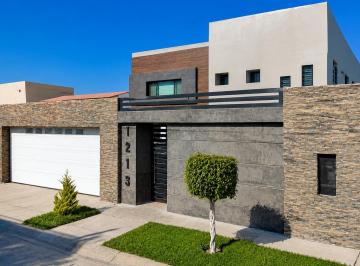 Casa de 4 habitaciones, Tijuana · Venta de Casa en La Colonia Playas de Tijuana Seccion Jardines en Tijuana en Baja California