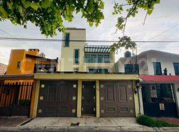 Casa · 147m² · 5 Recámaras · 2 Estacionamientos · Casa en Venta en Cumbria en Cuautitlán Izcalli, Estado de México