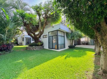 Casa de 7 habitaciones, Cuernavaca · Oficinas en Vista Hermosa a 50 m de Rio Mayo