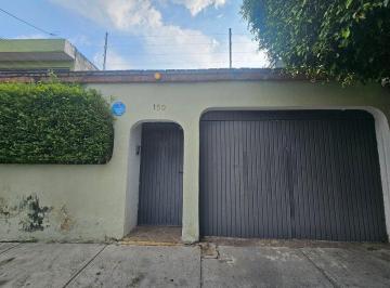 Casa de 3 habitaciones, Zapopan · Casa de un Piso en Venta Col. Vallarta La Patria