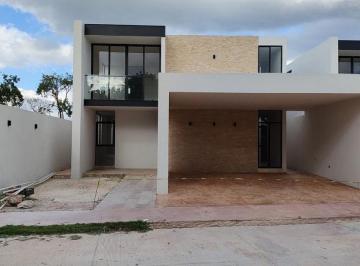 0f8958ec4b7c472fbd68d466d8e71843b5ec3ed2d012e05a0c77ad778a586831 · Estrena Casa en Venta en Merida en Privada con Amenidades