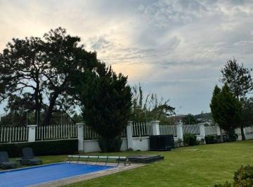 Casa de 4 habitaciones, Zapopan · La Cima Zapopan, Colinas del Rey, Cañada San Lorenzo