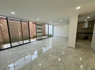 Casa de 3 habitaciones, San Andrés Cholula · Casa en Venta en Morillotla Dentro de Privada con Fácil Acceso a Periférico, Cholula y La Udlap
