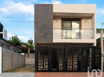 Casa · 143m² · 3 Recámaras · 2 Estacionamientos · Casa Nueva en Venta Colonia Carrillo Puerto Ciudad Madero