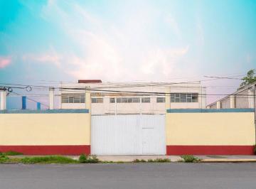 Bodega comercial · 1949m² · 18 Estacionamientos · Bodega Comercial en Renta en Lomas de San Lorenzo