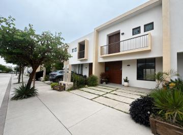 Casa de 3 habitaciones, León · Venta de Casa en Arras Residencial Zona Norte