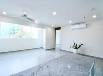 Departamento · 105m² · 2 Recámaras · 2 Estacionamientos · Venta Departamento en Av Bonampak Cancun Quintana Roo