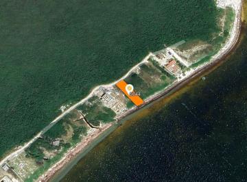 Terreno / Lote · 888m² · Terreno en Venta Bahía Petempich Puerto Morelos Quintana Roo