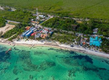 Terreno / Lote · 7241m² · Terreno en Venta en Cancun Punta Sam a La Orilla del Mar