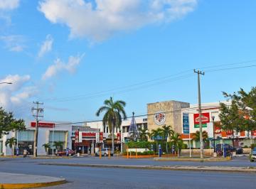 Local comercial · 201m² · Renta Local Comercial Av La Luna Cancun Plaza del Ángel
