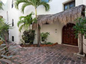 Casa · 381m² · 3 Recámaras · 2 Estacionamientos · Casa en Venta Villa Sicilia Cancun Zona Hotelera