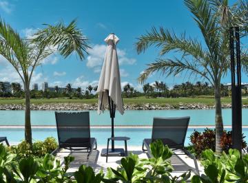 Departamento · 400m² · 4 Recámaras · 2 Estacionamientos · Departamento en Venta 2 Recámaras La Vela Torre Norte en Puerto Cancún