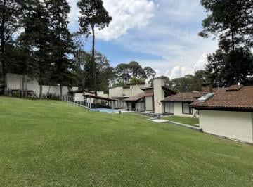 c5d90c7a2aa4de4dcfe48b4533eaef611e98ade79cd6c1860f37ef63c5f74b3c · Casa en Venta en Avandaro