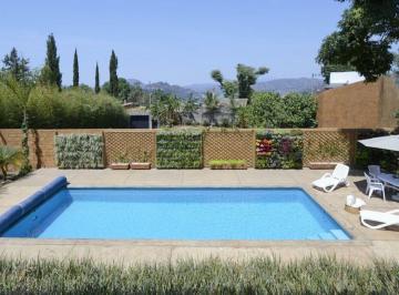 6ea28a0a607a1c377f4a3c162ad9bd05912a88b4e1dd226a4b663a4113d2361a · Espectacular Casa en Venta en Valle de Bravo