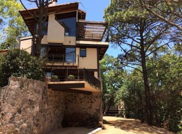 bead0be63804a5f9cc92ffb3ef1bff03b9e5842e3fbb6104883553832fa6ada7 · Casa Chalet en Venta en Condominio en Valle de Bravo