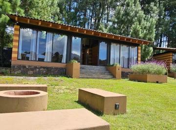 7d821325df975991bb00d4a830d45fc53d44fb54c4a4e9c5eead028629338912 · Villa en Venta Una Fracción en El Fresno