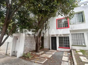 Casa · 58m² · 2 Recámaras · 1 Estacionamiento · Venta de Casa en Fuentes de Balvanera, Apaseo El Grande, Guanajuato - (4)