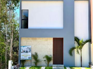 Casa de 3 habitaciones, Solidaridad · Casa en Senderos Norte, Playa del Carmen | 201 m², Alberca y Recámara en Pb