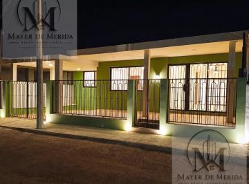 Casa en condominio · 3 Recámaras · 2 Estacionamientos · Casa en Condominio - Miguel Alemán