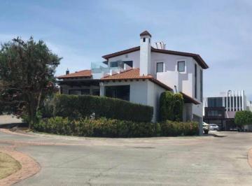 Casa de 3 habitaciones, Morelia · Casa en Venta Altozano