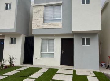 Casa de 3 habitaciones, León · Casa Nueva en Residencial en Zona Norte de Leon