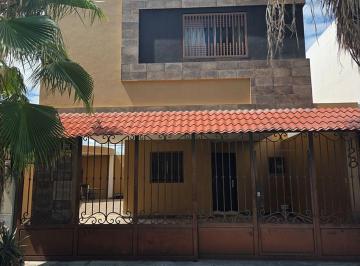 351fe0b4f9c4372fd8d4931342798478082474f5d0ed241fcb1ef04645eccfc5 · Casa de 3 Recamaras en Radica en Apodaca