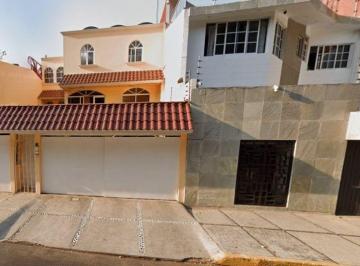 Casa de 5 habitaciones, Coyoacán · Casa en Venta Col Paseos de Taxqueña Av Paseo del Bosque 197 Bis Coyoacán Cdmx