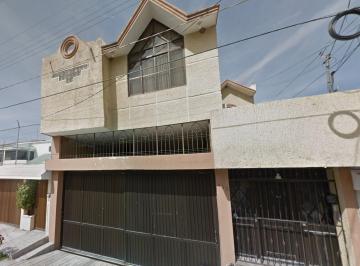Casa de 4 habitaciones, Celaya · Invierte en Una Propiedad con Alta Plusvalía por Debajo de Su Valor Comercial en Guanajuato