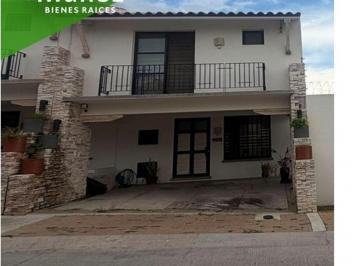 Casa de 3 habitaciones, León · Casa en Venta en Lombardía Residencial – Zona Norte, León, Gto.