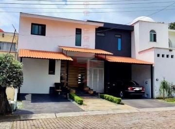 3861203f014a807341315ec511712e467f718503f0cb9408e265f7861855283f · Bugambilias Casa Amplia en Coto