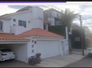 Casa de 4 habitaciones, Mazatlán · Casa en Venta en Mazatlan Sinaloa Country Club Calle de La Ostra